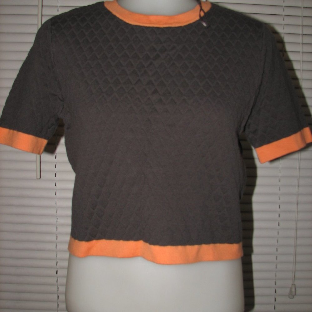 Romeo & Juliet Couture New with tags women's sz m argyle pattern top